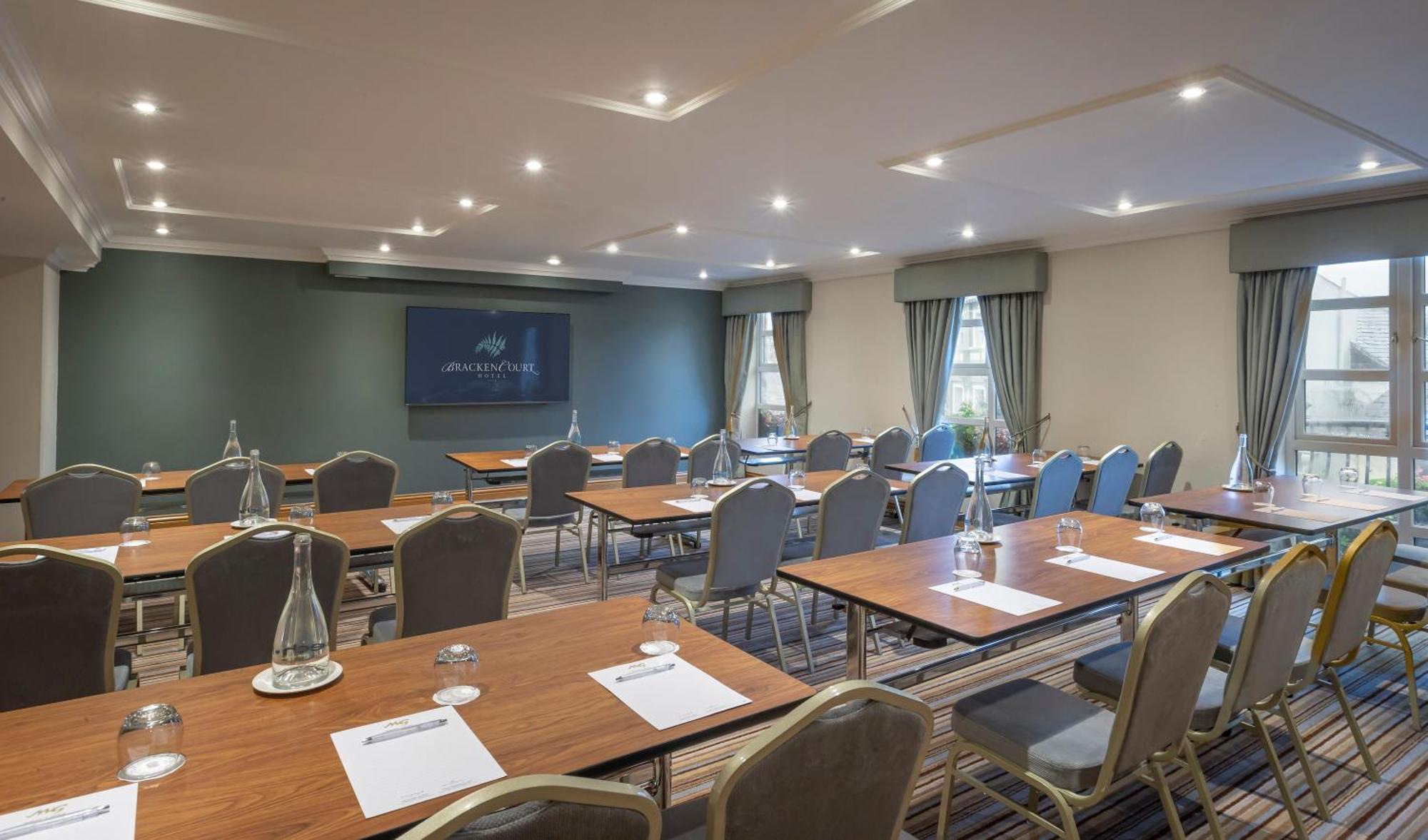 Bracken Court Hotel Balbriggan Exteriör bild